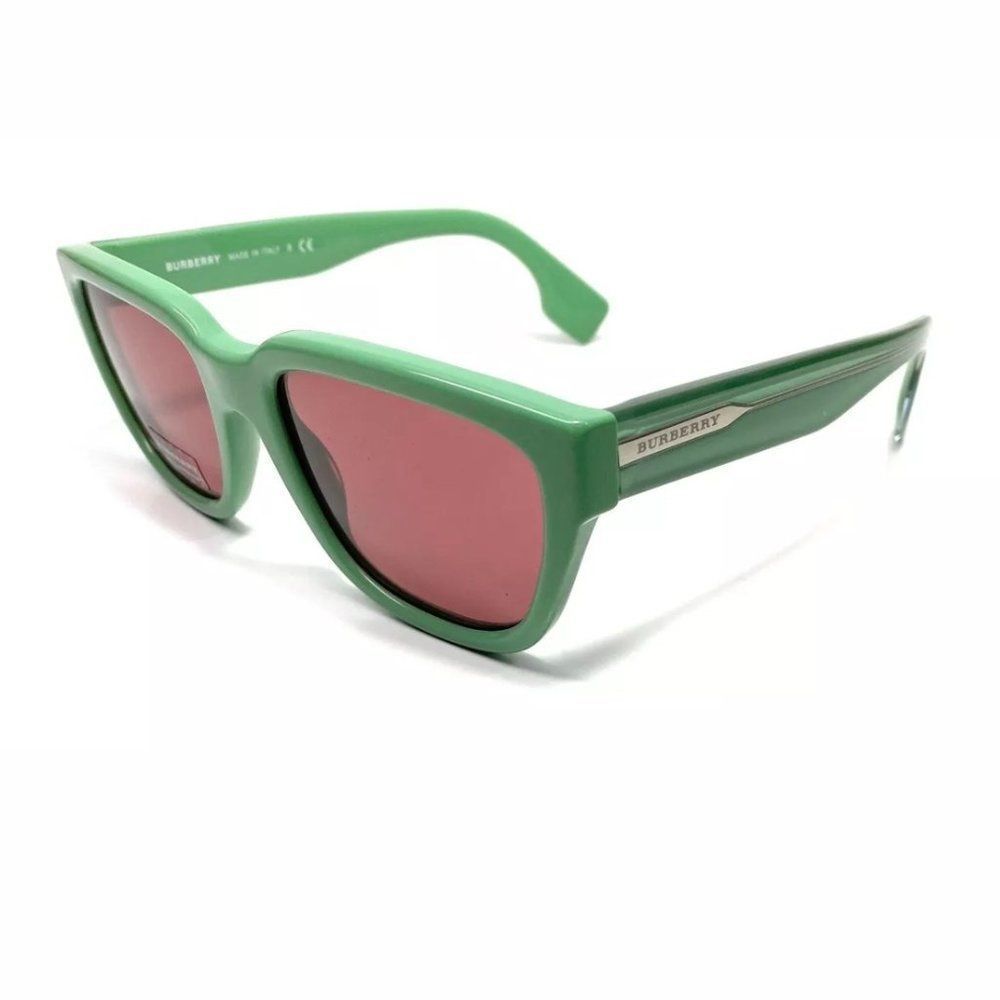 Burberry Women's Green Square Sunglasses!